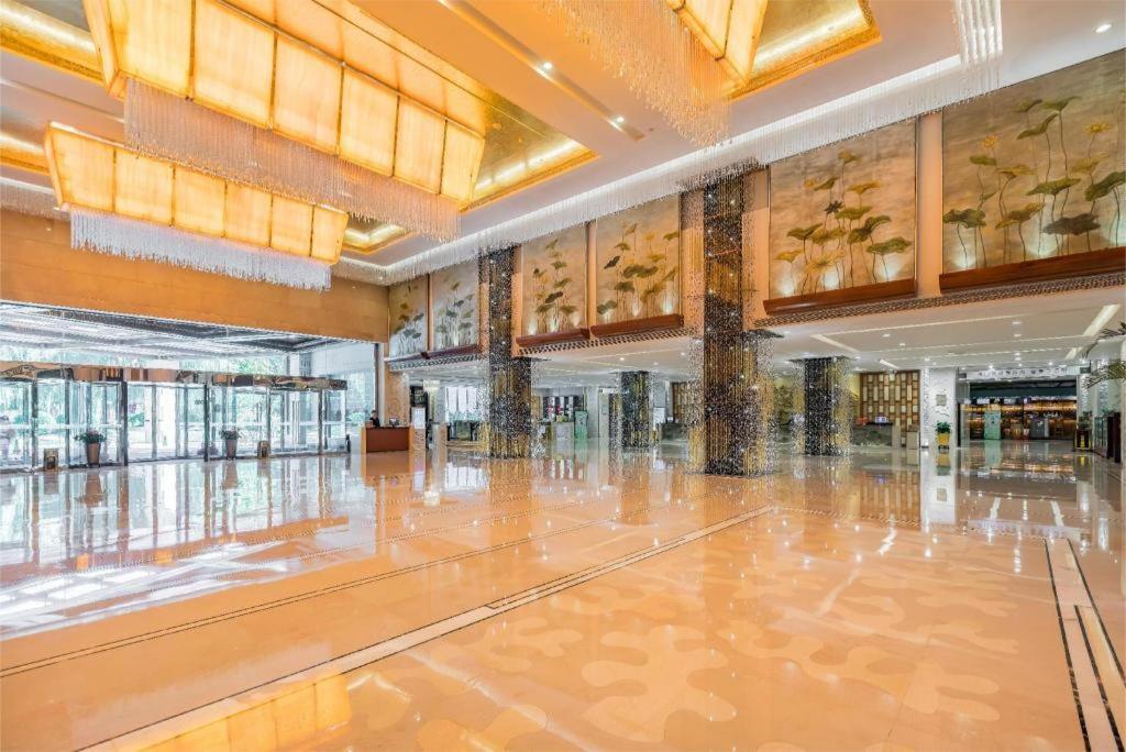 West International Trade Grand Hotel Peking Exterior foto